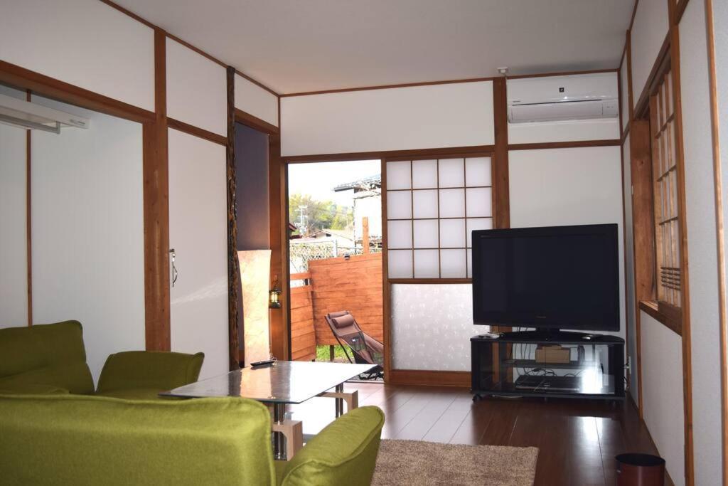 Komorebi/こもれび Takayama  Luaran gambar