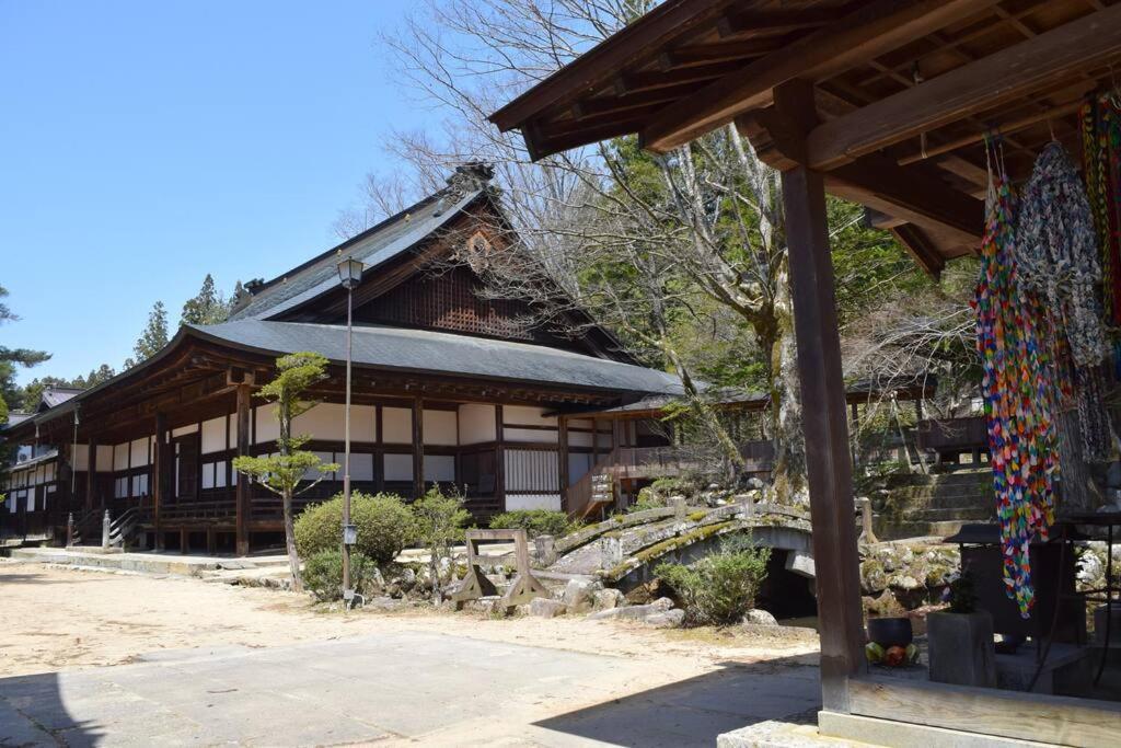Komorebi/こもれび Takayama  Luaran gambar